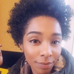 Meet your Posher, Gabrielle